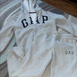 GAP Heather Gray Tracksuit